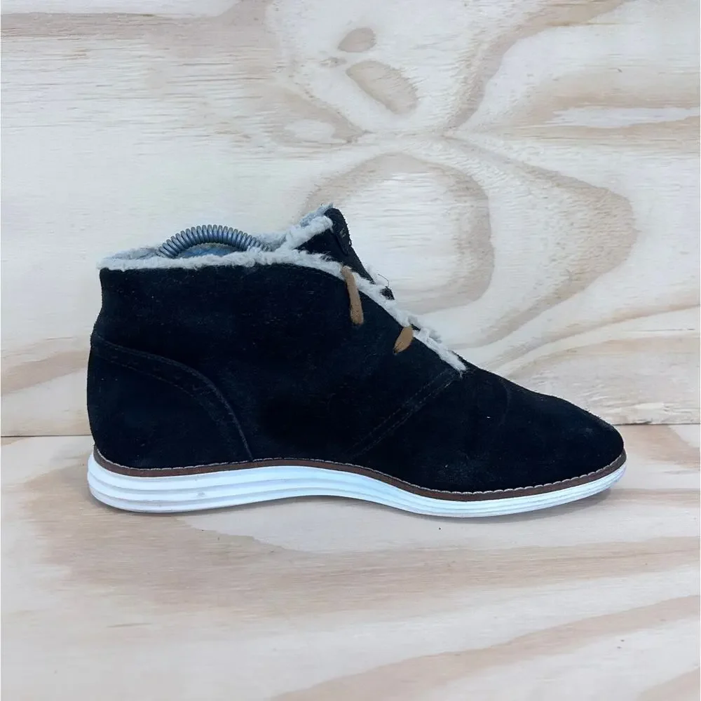 Cole Haan - Grand Os Fleece Lined - Chukka Boots - Black - Women's - 8B - W04129
